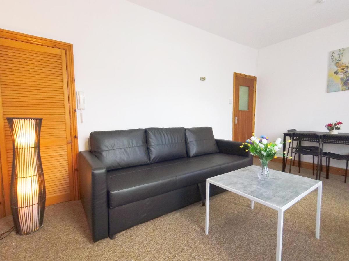 Carnation Flat A In Wembley Londres Exterior foto